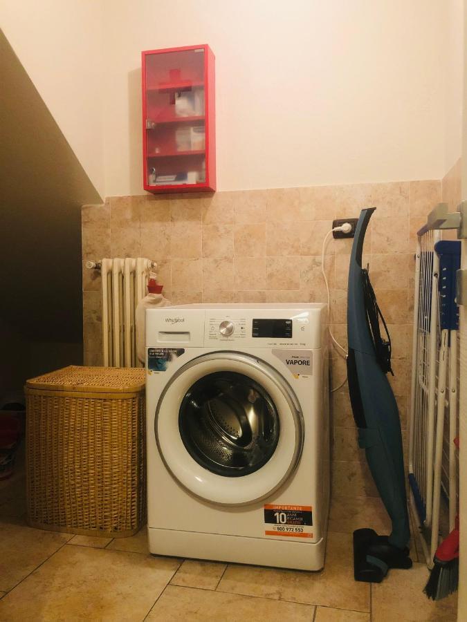 Villa Mara - Aosta - 200 Mq - Wifi - Jacuzzi - Parcheggio - Giardino Bagian luar foto