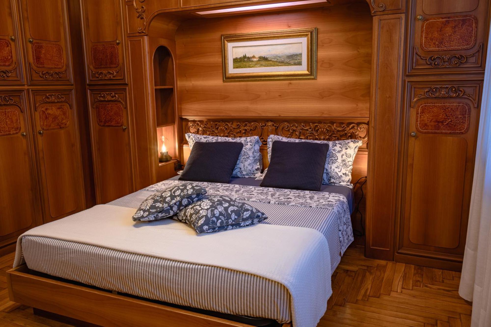 Villa Mara - Aosta - 200 Mq - Wifi - Jacuzzi - Parcheggio - Giardino Bagian luar foto