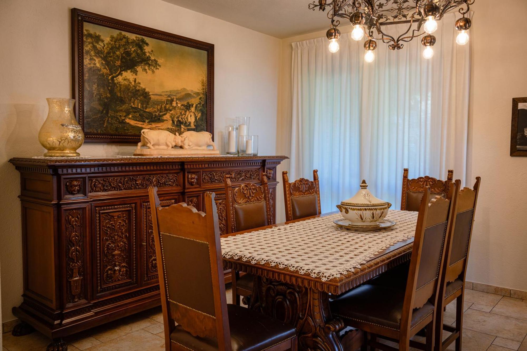 Villa Mara - Aosta - 200 Mq - Wifi - Jacuzzi - Parcheggio - Giardino Bagian luar foto